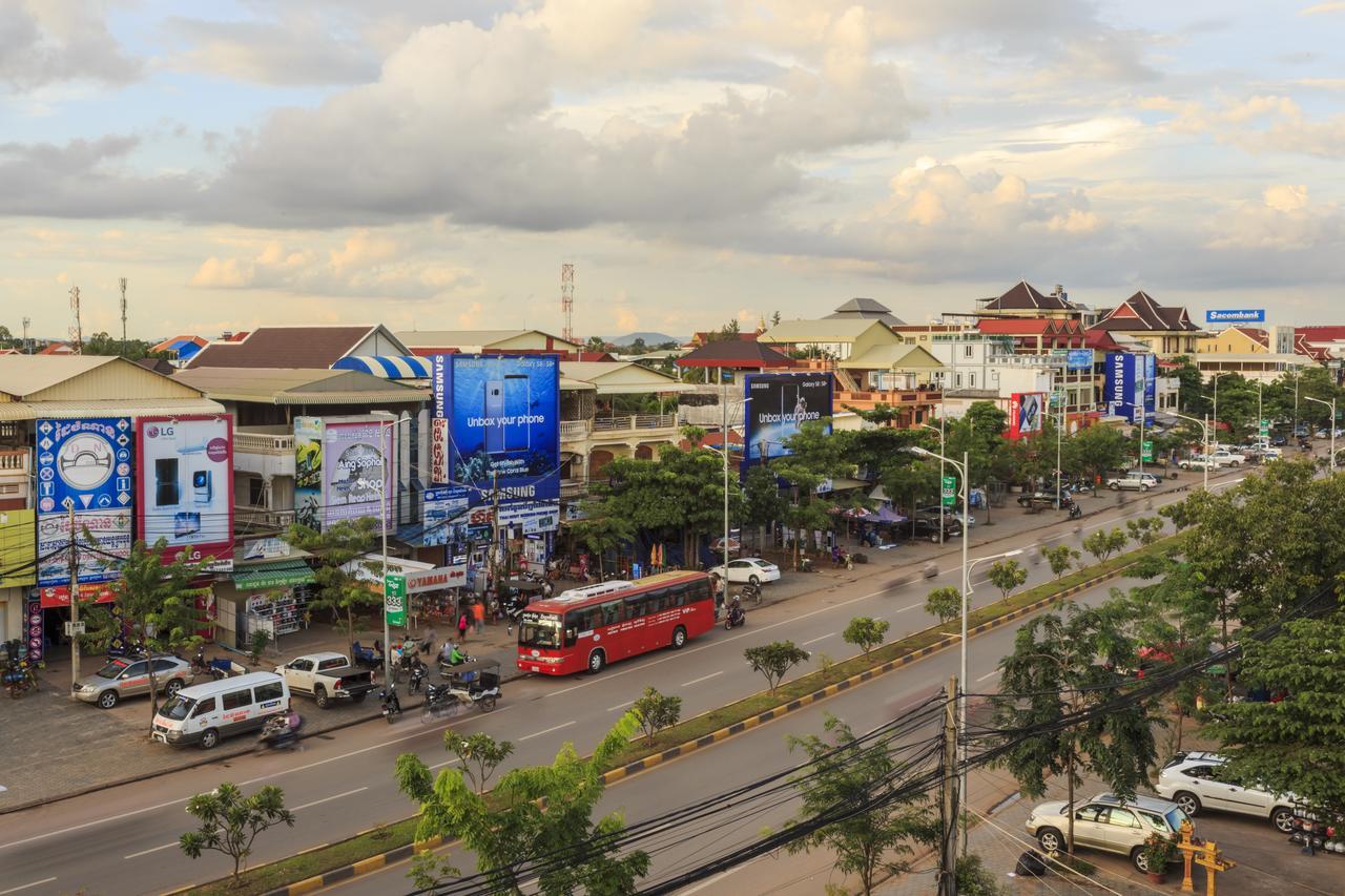 The Cyclo Siem Reap Hotel Buitenkant foto
