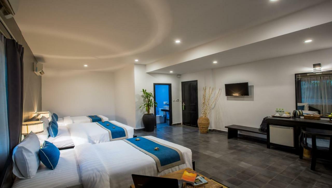 The Cyclo Siem Reap Hotel Buitenkant foto