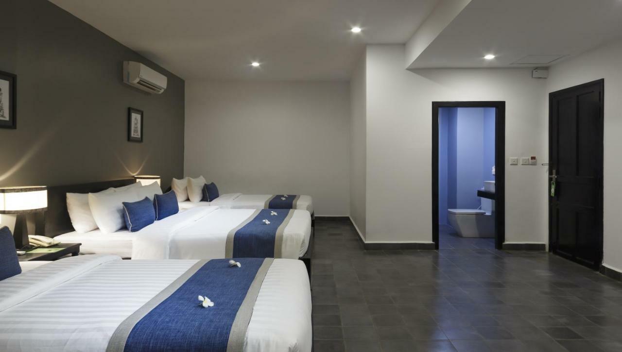 The Cyclo Siem Reap Hotel Buitenkant foto